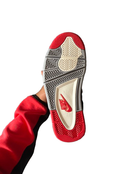 PXRE Sneaker Mono Track